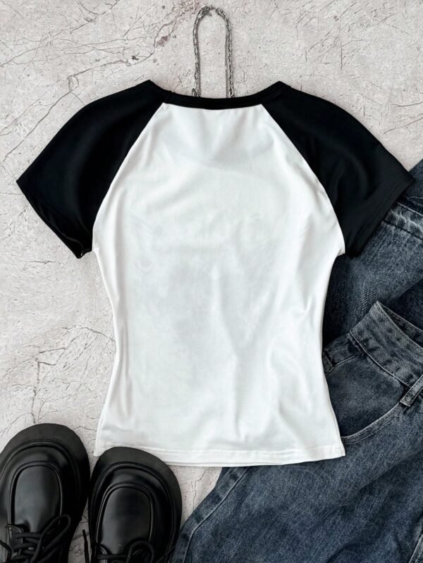Tween Girls' Black & White Knit Fitted Raglan Sleeve Colorblock Heart Print Casual Streetwear T-Shirt