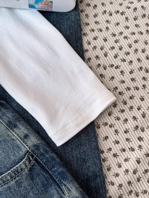 Glowzi Teen Girls Casual Retro Y2K Off Shoulder Boat Neck White Printed Snug Fit T-Shirt