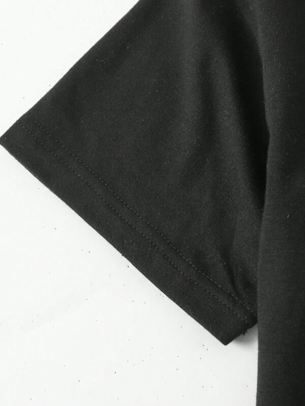 SHEIN Girlism Tween Girls Black & White 2 In 1 Butterfly Print Contrast Color T-Shirt, Asymmetric Design, Loose, Casual, Sporty Style